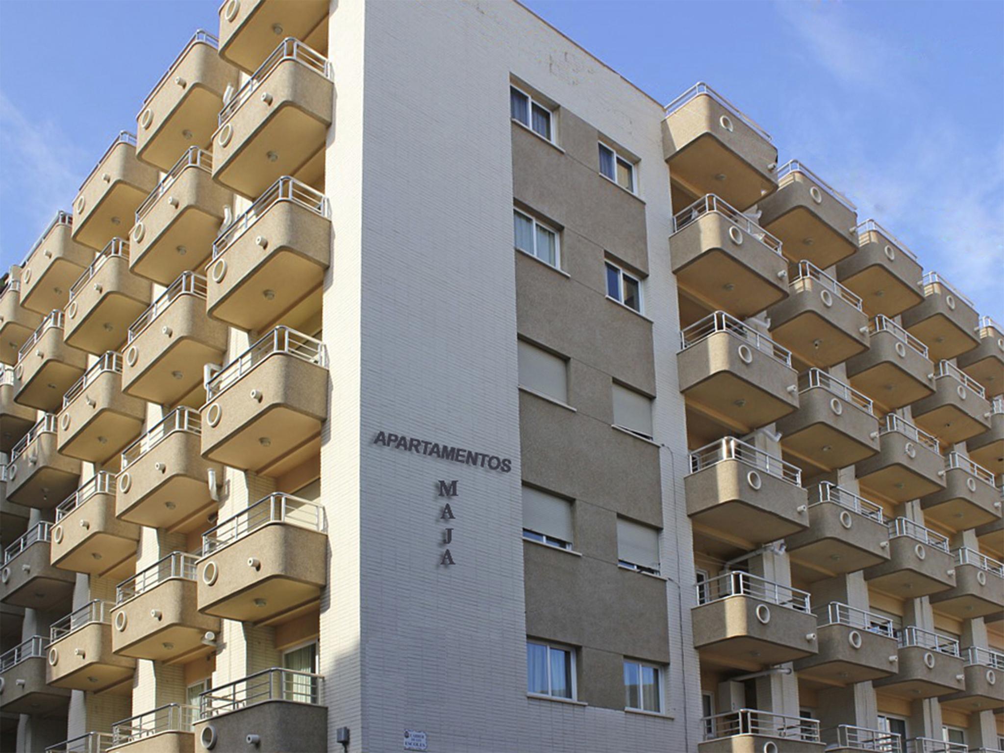 Maja Apartament *