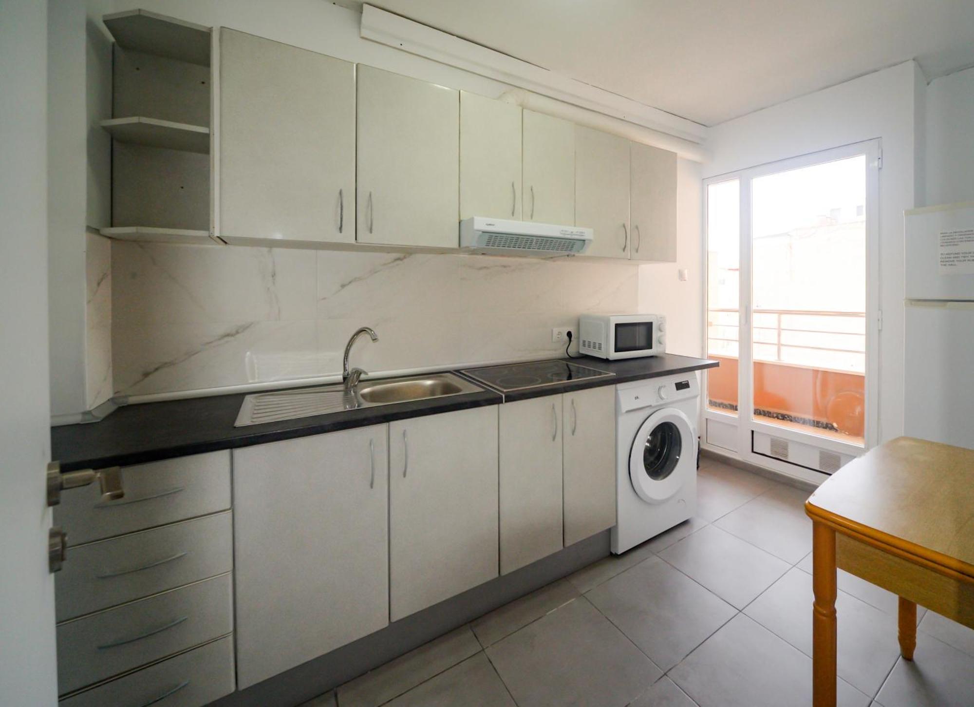 Maja Apartament *